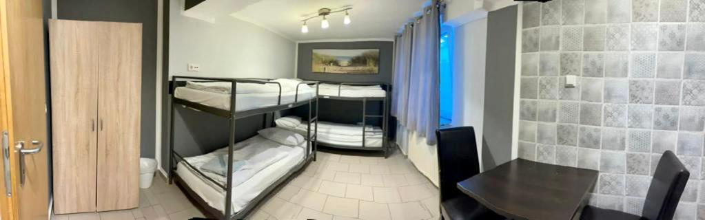 Hotel Moji Koeln Sieversstrasse Εξωτερικό φωτογραφία