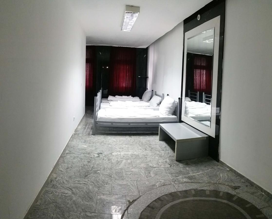 Hotel Moji Koeln Sieversstrasse Εξωτερικό φωτογραφία